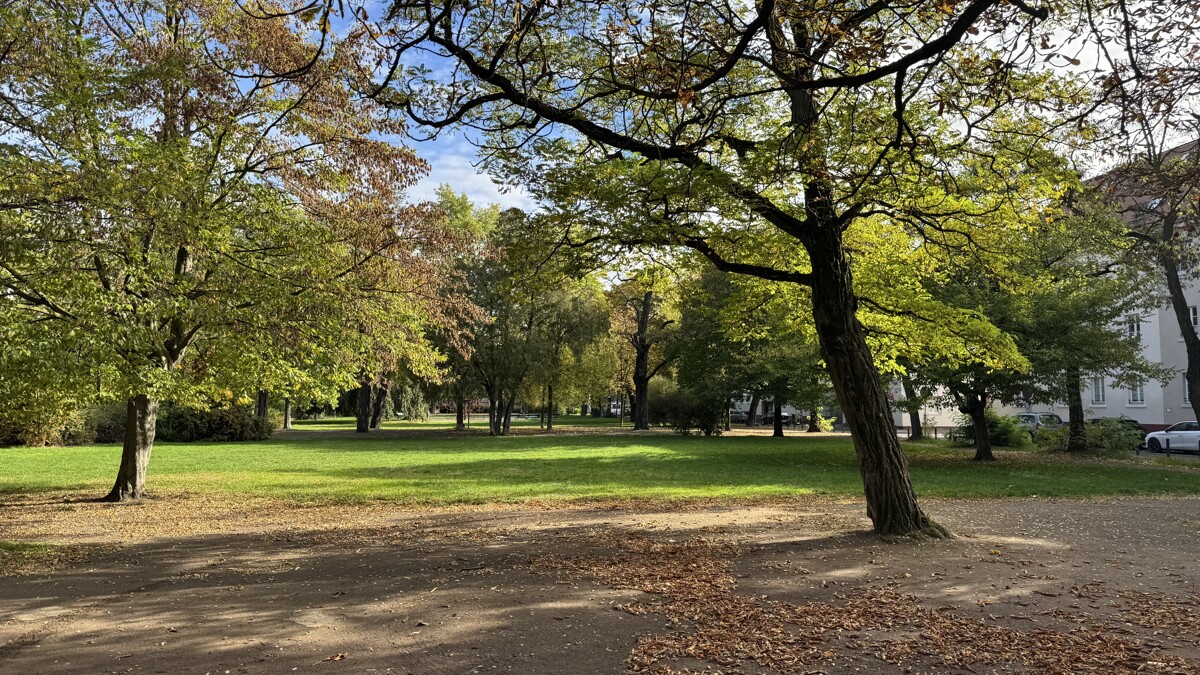 angrenzenderPark