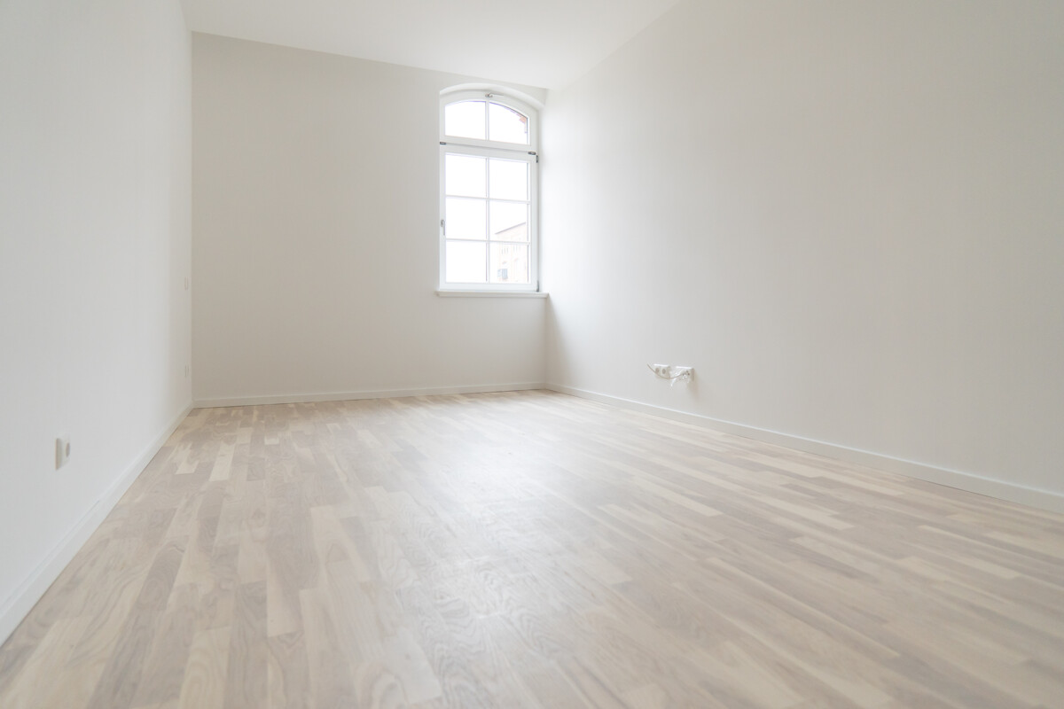 Ruhiges Wohnen in königlicher Umgebung.