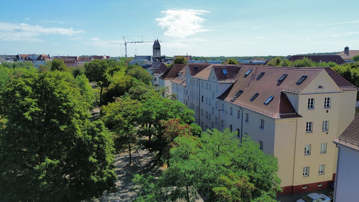 3,84 % Rendite | Vermietete Wohnung mit Süd-Balkon im Leipziger Westen