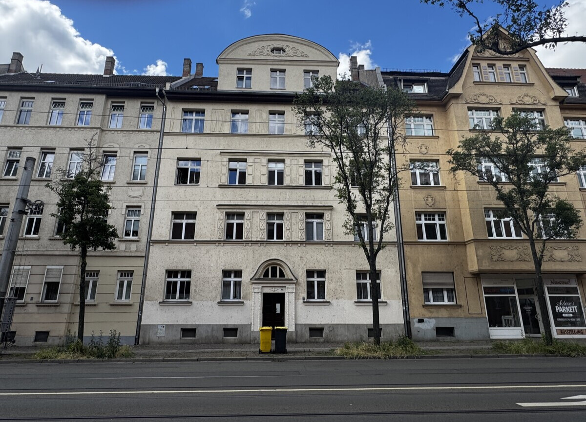 Wohnkomfort in Mockau: frisch renovierte 3-Zimmer-Wohnung mit Balkon