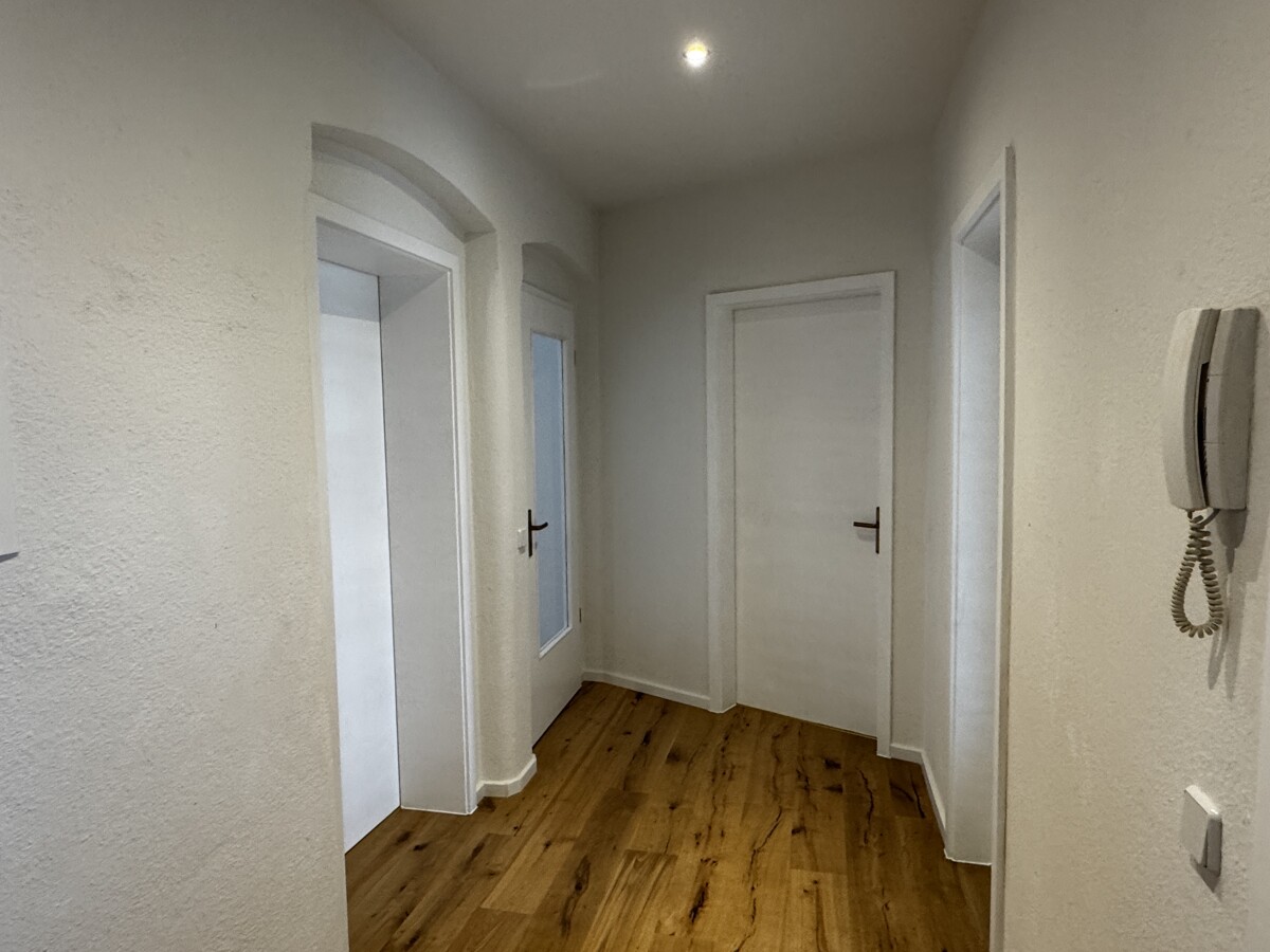 Wohnkomfort in Mockau: frisch renovierte 3-Zimmer-Wohnung mit Balkon